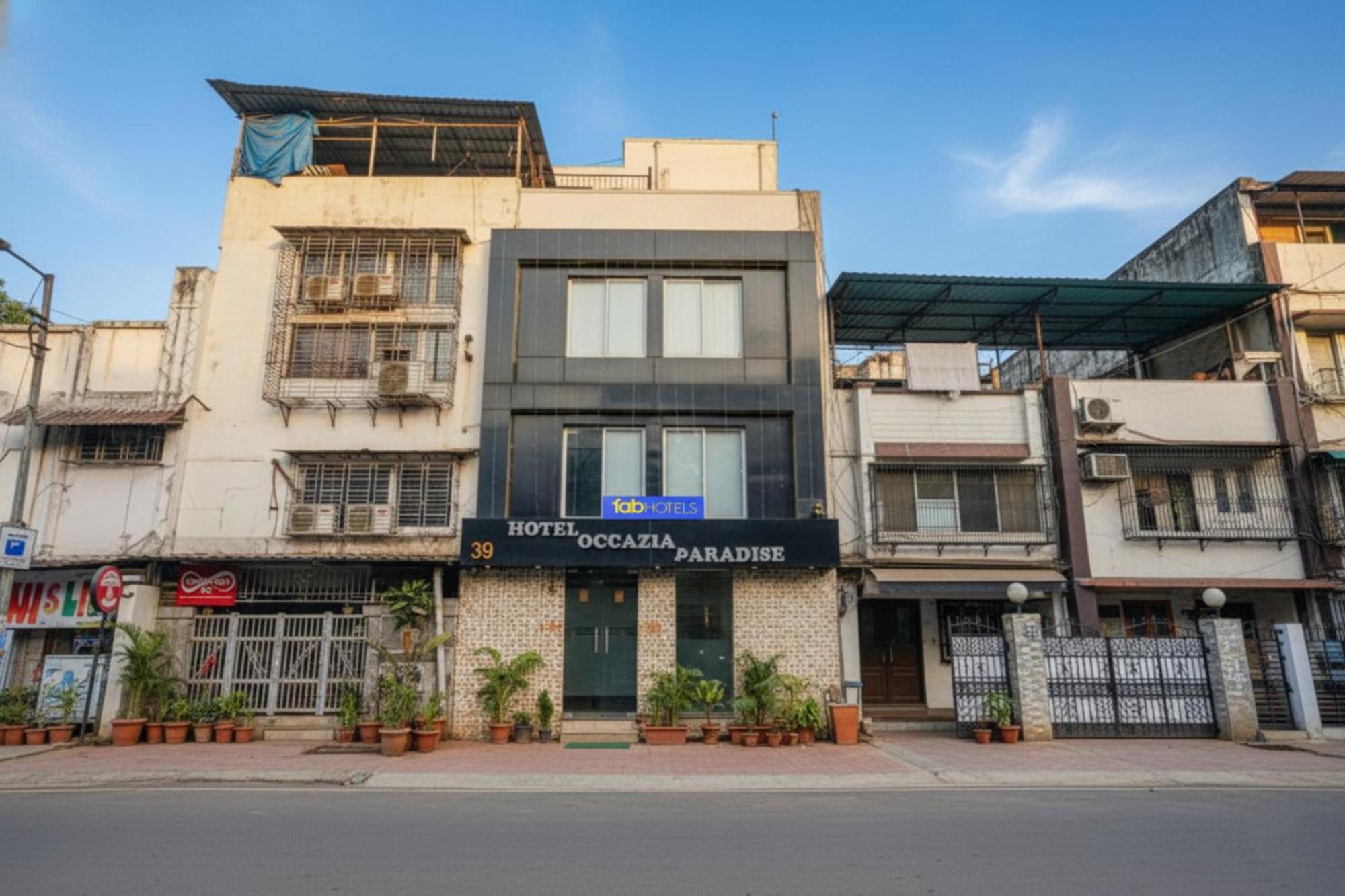 Fabhotel Occazia Paradise - Nr Janki Devi High School - Mumbai, Mumbai